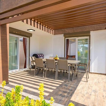 4 Beds, Luxury Holiday Villa In Hisaroenue Oeluedeniz Villa Mia 费特希耶 外观 照片