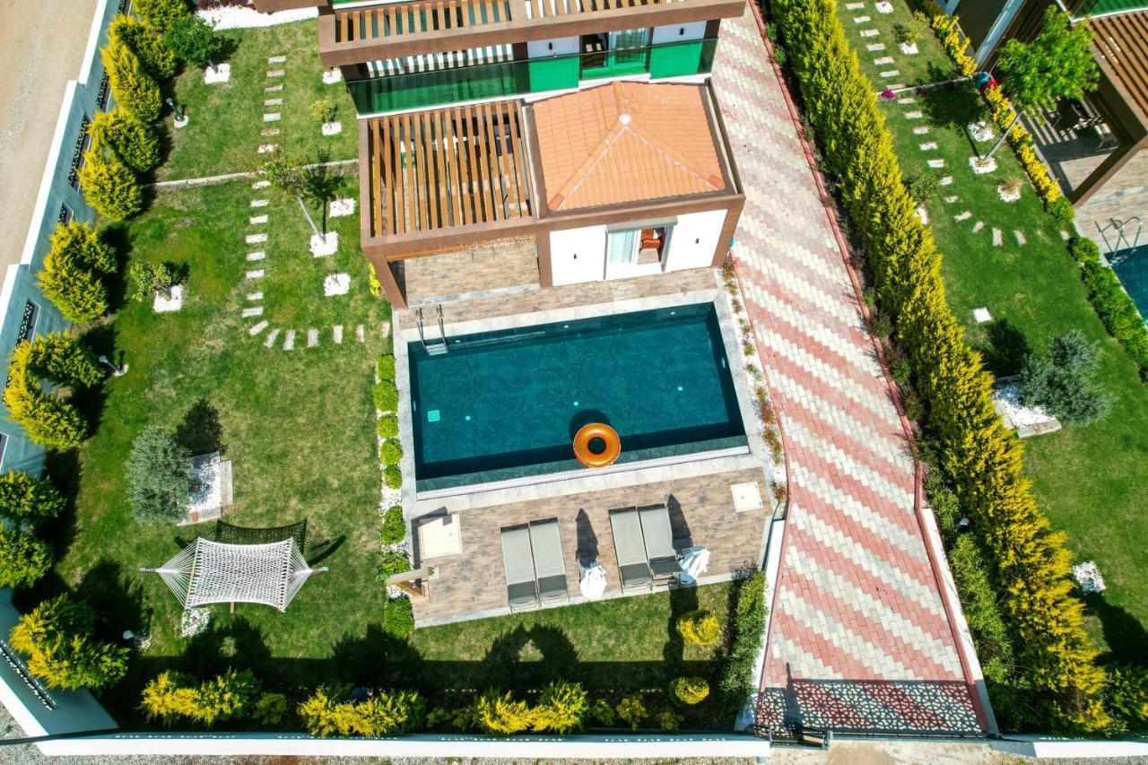 4 Beds, Luxury Holiday Villa In Hisaroenue Oeluedeniz Villa Mia 费特希耶 外观 照片