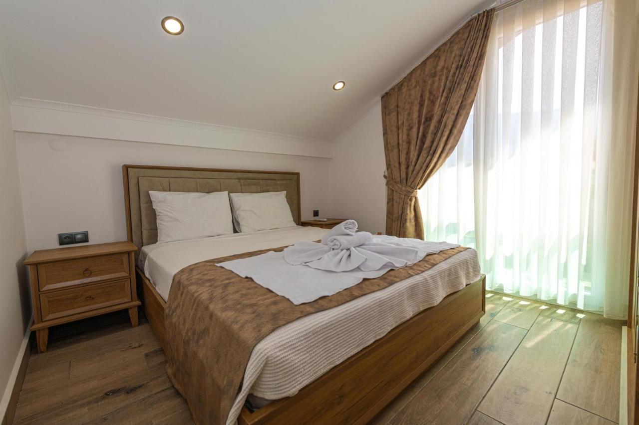 4 Beds, Luxury Holiday Villa In Hisaroenue Oeluedeniz Villa Mia 费特希耶 外观 照片