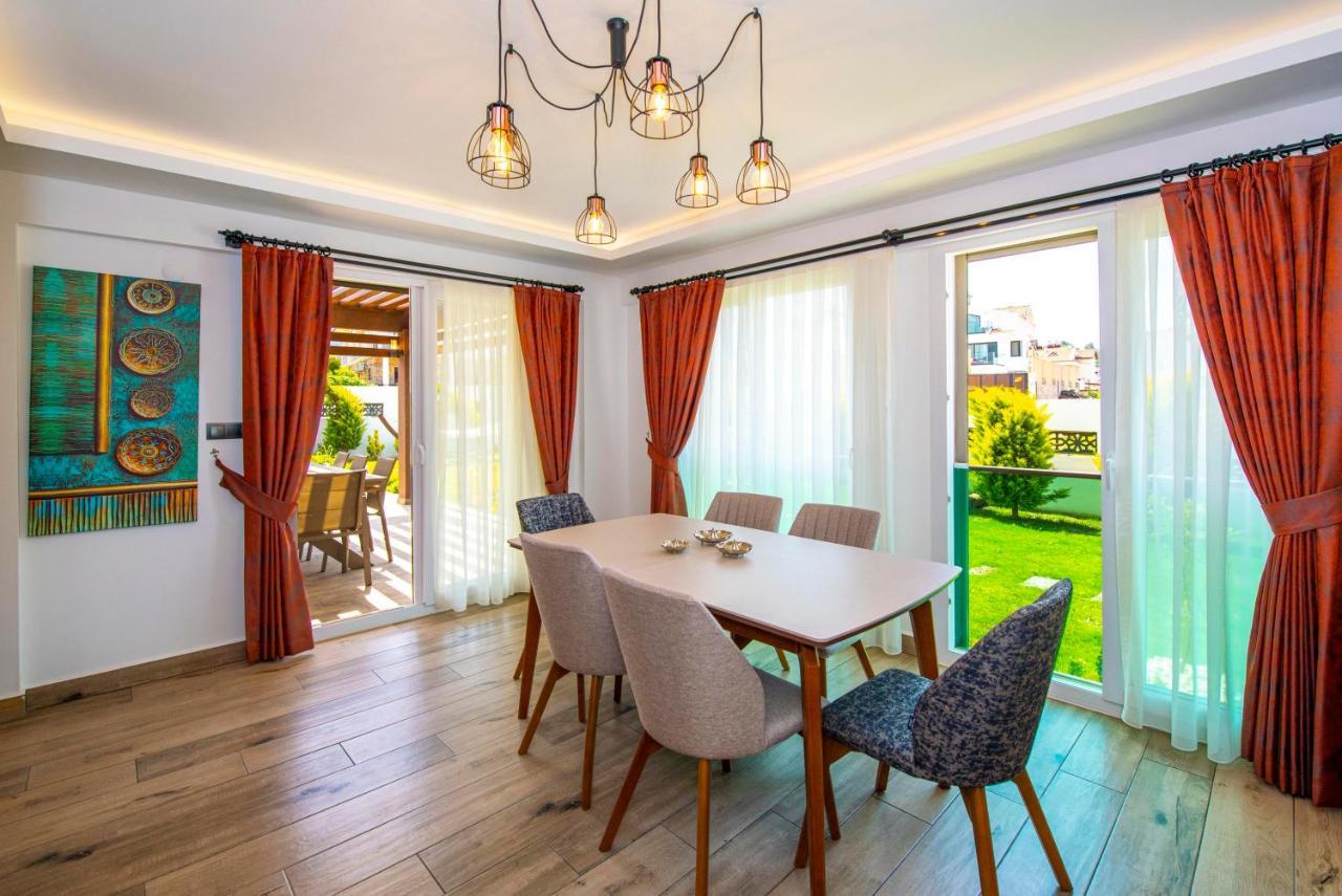 4 Beds, Luxury Holiday Villa In Hisaroenue Oeluedeniz Villa Mia 费特希耶 外观 照片