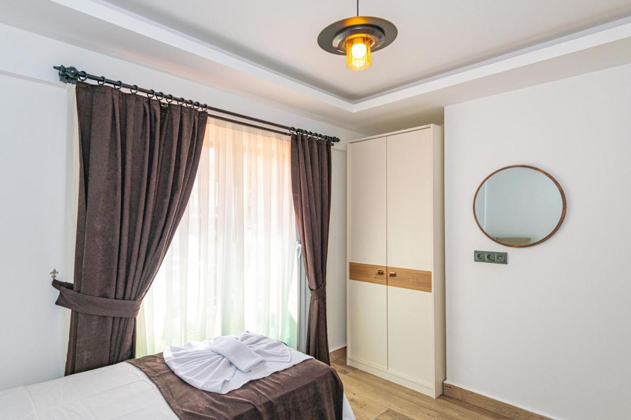 4 Beds, Luxury Holiday Villa In Hisaroenue Oeluedeniz Villa Mia 费特希耶 外观 照片