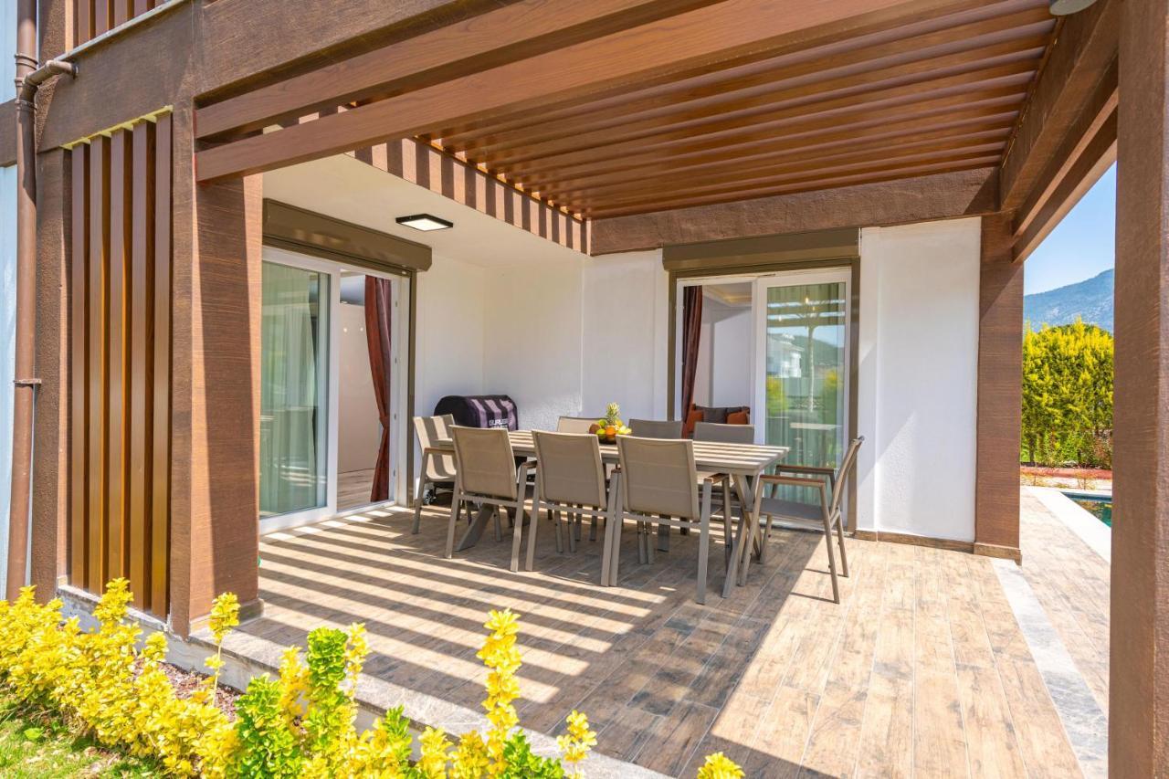 4 Beds, Luxury Holiday Villa In Hisaroenue Oeluedeniz Villa Mia 费特希耶 外观 照片