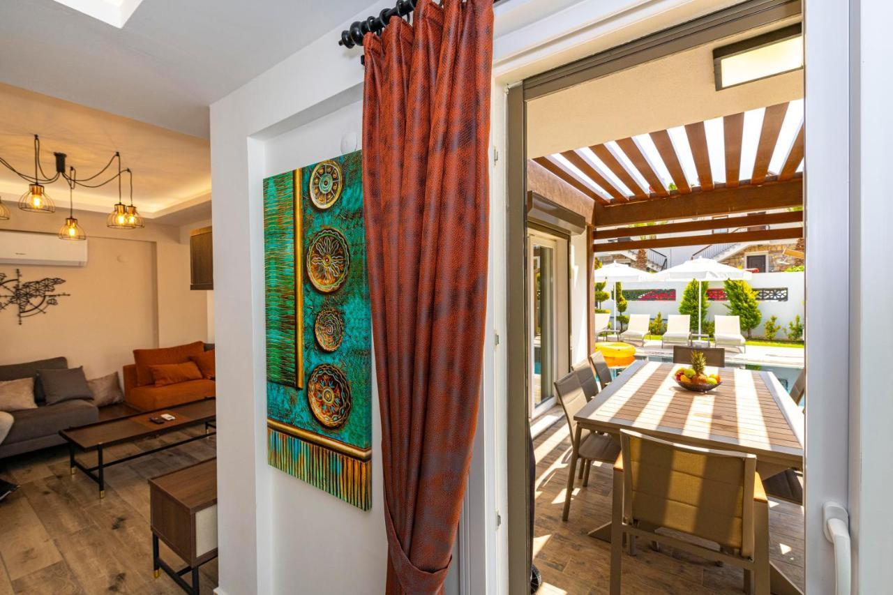 4 Beds, Luxury Holiday Villa In Hisaroenue Oeluedeniz Villa Mia 费特希耶 外观 照片