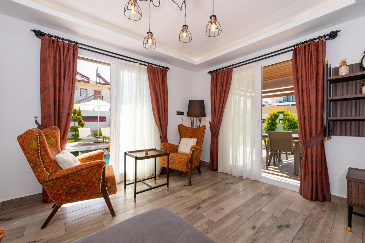4 Beds, Luxury Holiday Villa In Hisaroenue Oeluedeniz Villa Mia 费特希耶 外观 照片