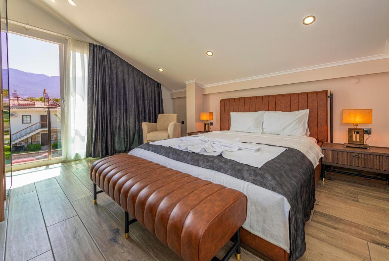 4 Beds, Luxury Holiday Villa In Hisaroenue Oeluedeniz Villa Mia 费特希耶 外观 照片